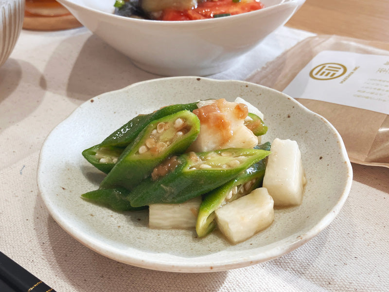 Okra and Chinese yam with plum and Japanese dashi