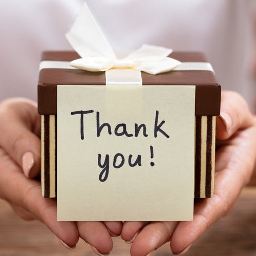 出会いと別れの季節に。気持ちを添える、やさしいプチギフト